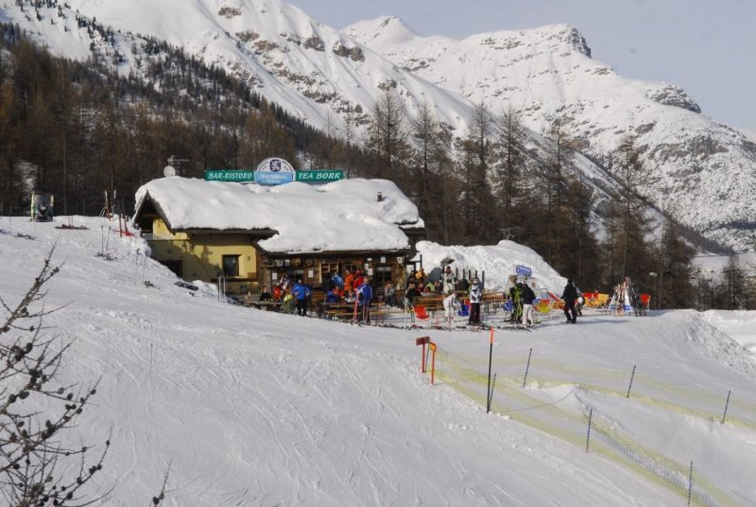 https://www.valtellinaok.com/Foto/Ristoranti/88/ristoro tea borch livigno.JPG